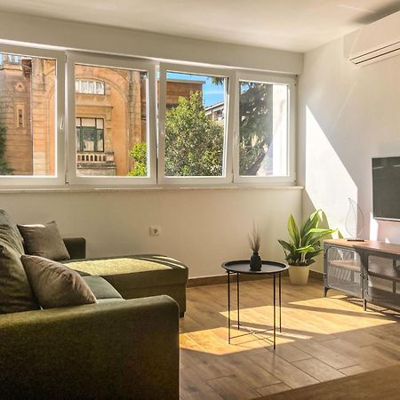 Apartment Mare Pula Bagian luar foto