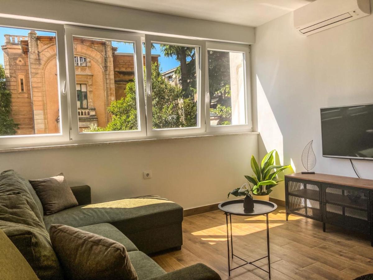 Apartment Mare Pula Bagian luar foto